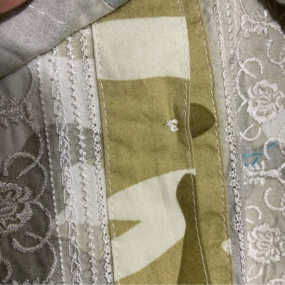 Johnny Was 3J Workshop Camo Embroidered Button
Down Shirt Small - Picture 13 of 14